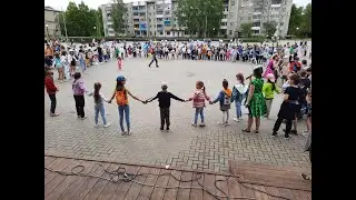 Мы весёлые ребята