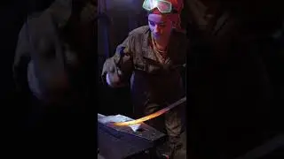 Куём серп и молот