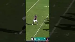 Justin Fields Channels his inner Lamar Jackson