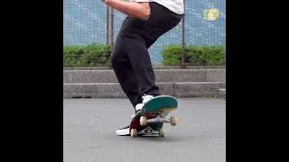 Kickflip board snaps #skateboarding #skate #kickflip #shorts