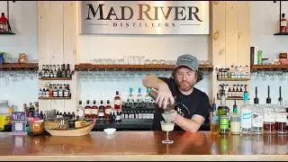 Green Envy Daiquiri with Rum 44