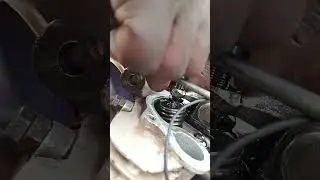 Tappet bolt removal and adjustment #motorparts #tappet