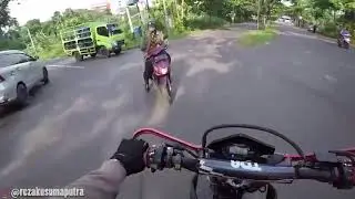 LANJUTT TES KNALPOT HMBBEBEERR SUARANYA ENAK DIDENGER PART 2