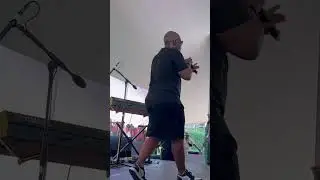 Mdu Masilela - Performing Siya Jola (Ok'Salayo)