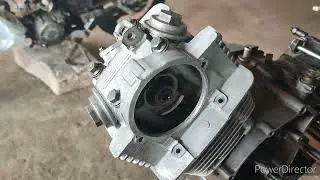 The motorcycle suddenly made a noise in the engine and stopped. Part 2. Solved.