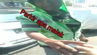 Bayar parkir bus tertera Rp 5.000 harus bayar Rp 50.000