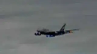 A380  Emirates approach in Hamburg airbus
