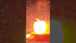 Перец в слоу мо. 3000 FPS #slowmotion #slowmo #fps #перец #слоумо