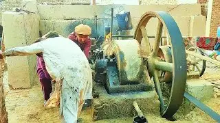 Cool Start Oil Diesel Engine || How to get start diesel engine || Ruston Hornsby Engine
