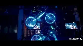 Световое шоу VELOJUMP на празднике фитнес  -клуба. Велошоу. Велотриал.