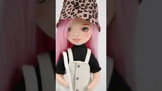 Кукла Billie SS06-24 в джинсовом сарафане, Серия: Лето