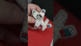 Брошь из бисера "Самолет"