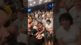 Мой личный хор / Трава у дома #битвахоров #траваудома #певец