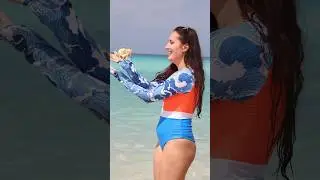 Краб 🦀 как Симба в моих руках 😂 Наверное он подумал что я русалка 🥰 #travel #путешествия #жизнь