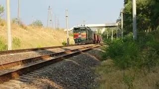 2ТЭ10УТ-0068 с грузовым следует по перегону Новосавицкая - Тирасполь.