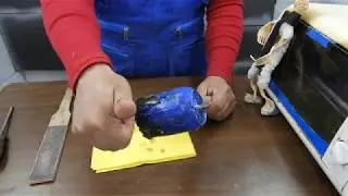 derretir tapitas de plástico y hacer hacha. video 23