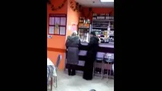 Пьяный поп в Кирове
