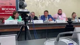 Воронцов Александр Васильевич   председатель комиссии По безопасности Общественной палаты РФ.