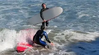 Surfing in Santa Cruz(3)