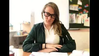 Чем занимаются учителя на каникулах ?