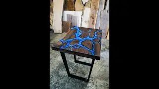 Making a Estuary river & live edge Walnut end table