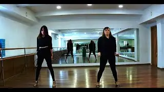 tiesto-feat.-mabel-god-is-a-dancer