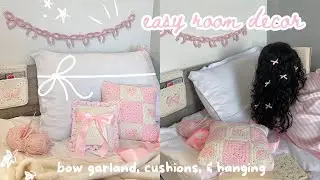 easy crochet room decor: cushions, bow garland, & bedside hanging (coquette-themed tutorials)