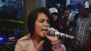 Zakia ft Andrea vs Joseph ft Ayala (Octavos BATALLA DE CLANES 2K18)