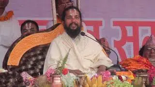 जगदगुरू श्रीवैष्णव कृष्णदासजी महाराजले सम्मानीय माधव कुमार नेपाल लाई यस्तो सम्मान दिए