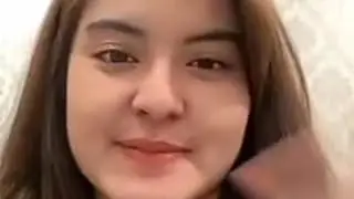 putriziana di gombalin sama black naga, sampai merah pipi nya