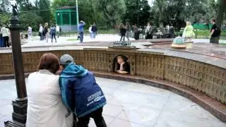 [режим "отпуск"/фрагмент] - Отчаянная дамочка в Питере