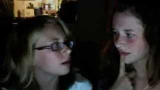 Sarah and Olivia eating ice cream and bananas