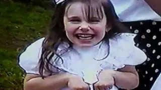 WRIGHT FAMILY PORTRAIT EASTER 1990.AVI