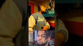 Rapper enters the booth 😳🔥 #rap #hiphop #rapper #liveperformance #podcastclips #shorts