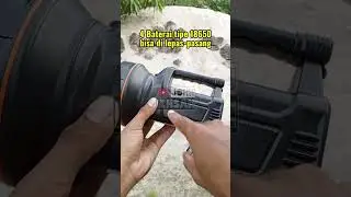 Emergency Flashlight with removable battery, long-lasting, bright beam 