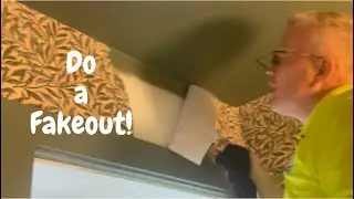 Join Last Sheet of Wallpaper to First Sheet (Fakeout) - Spencer Colgan