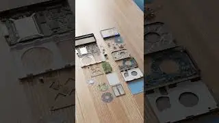 Inside the Original iPod 