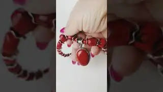 Shaman.inc Украшения, сделанные с любовью..  Натуральные кораллы с серебряной коралловой подвеской