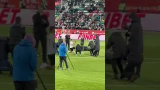 Михаил Литвин сделал предложение своей девушке на футбольном поле❤️