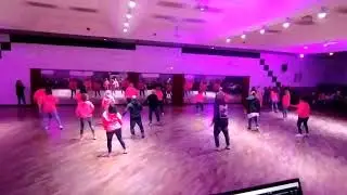 Andromeda la Seven Group (Na) BAILANDO
