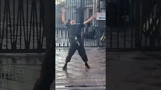 Лихой танцор отжигает🤣