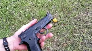 Probando Armas Traumáticas Disparo de Pistola Traumática Ekol Special 99 Rev II