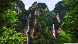 [Dubstep]: Bass Farmers - Clique