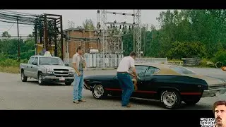 There's a goddamn cougar in the car!