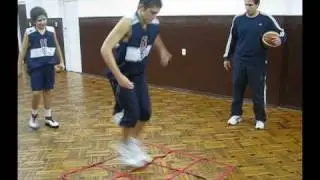 EJERCICIOS DE COORDINACION EN ESCALERA Y CUADRILATERO (BASKET10-URUGUAY)