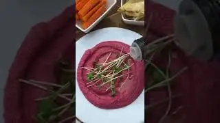 Pink Hummus