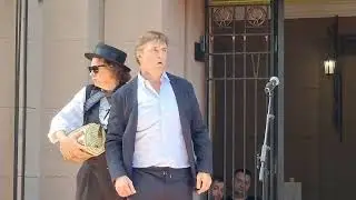 Как звучит акустика в узкой улице (Арбат).