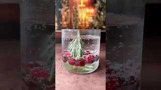 🎄 Festive Snow Globe cocktails + mocktails  ❄️🍸  