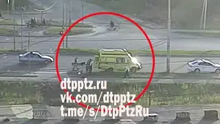 На Лесном проспекте пешеход вышел под автомобиль