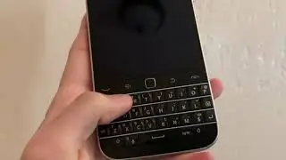 The BEST Keyboard Smartphone I Have Used - [Blackberry Classic Review!]